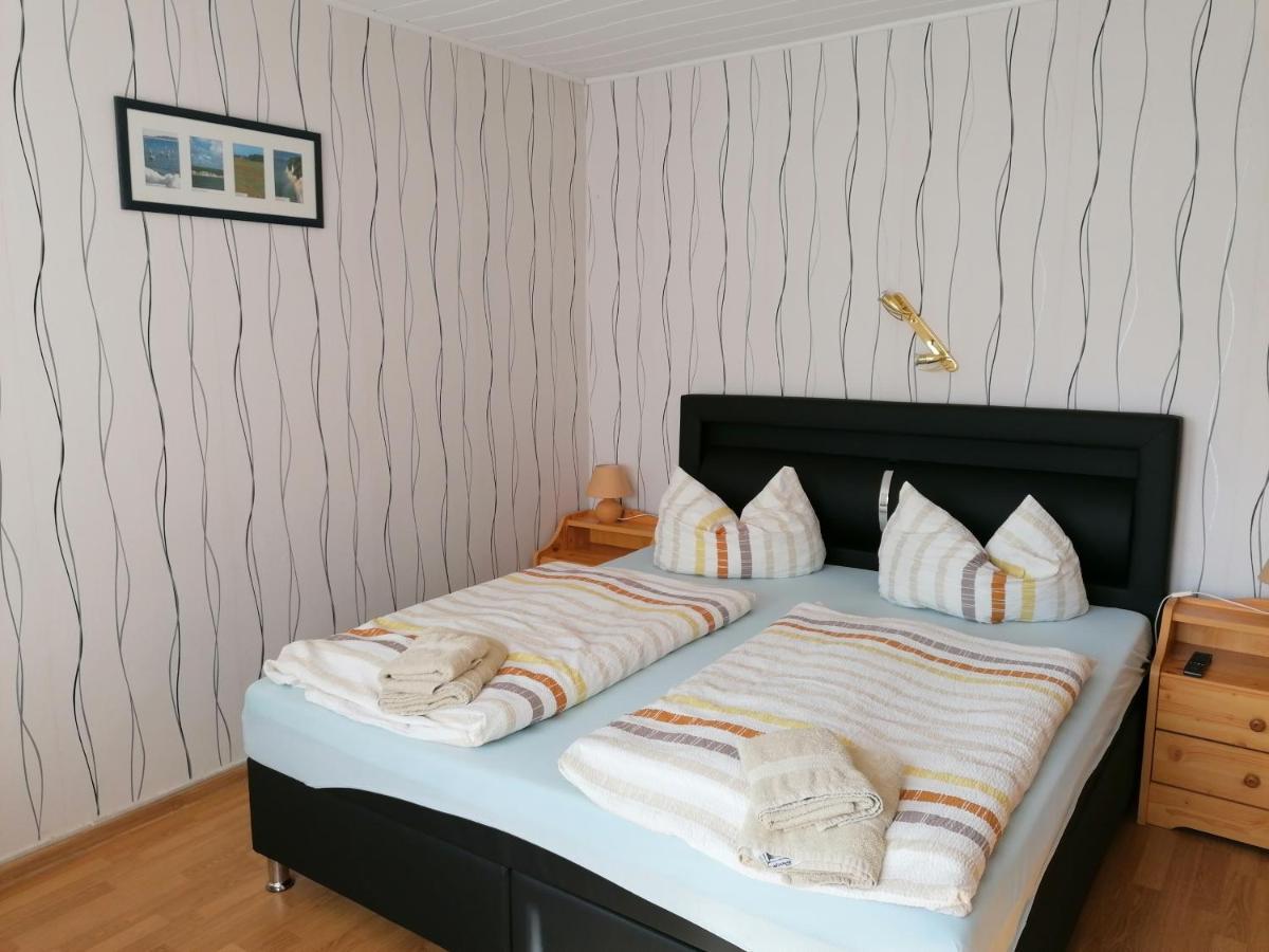Hotel Pension Und Bistro" Dat Olle Fischerhus" Ralswiek Esterno foto